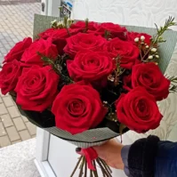 Klasyczne czerwone róze